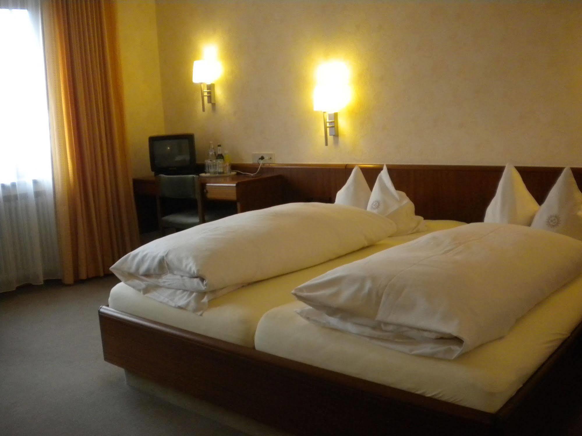 Hotel Garni Illertal アルテンシュタット エクステリア 写真